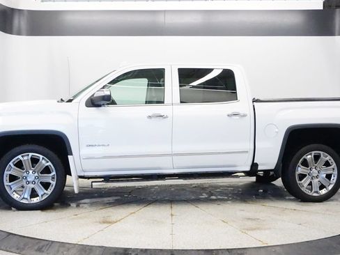 Used 2016 GMC Sierra 1500 Denali w/ Enhanced Driver Alert Package image 2