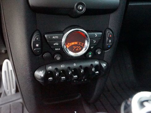 Used 2011 MINI Cooper S image 14