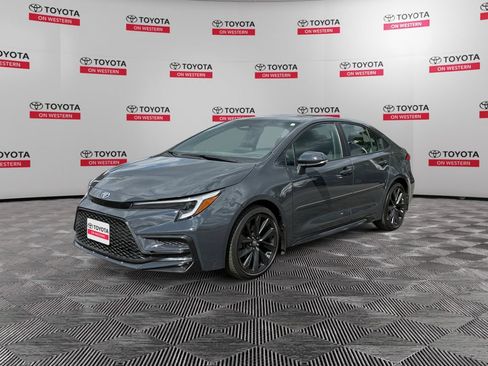 Used 2024 Toyota Corolla SE w/ SE Premium Package FWD image 1