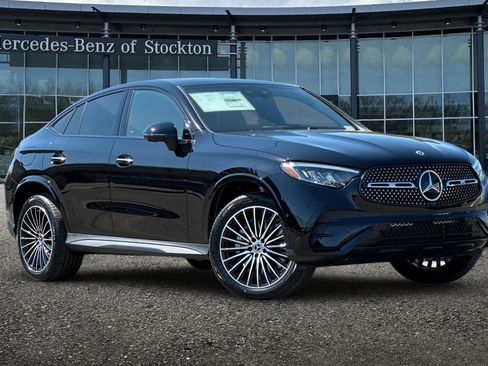 New 2026 Mercedes-Benz GLC 300 4MATIC image 1