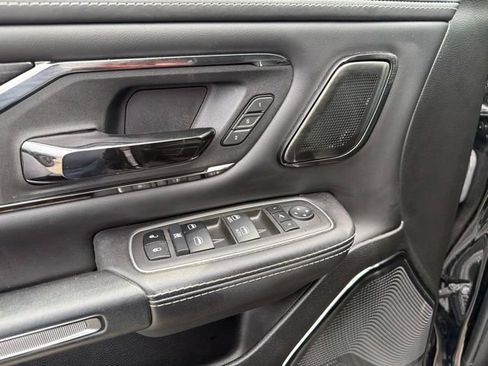 Used 2022 RAM 1500 Limited AWD/4WD image 17