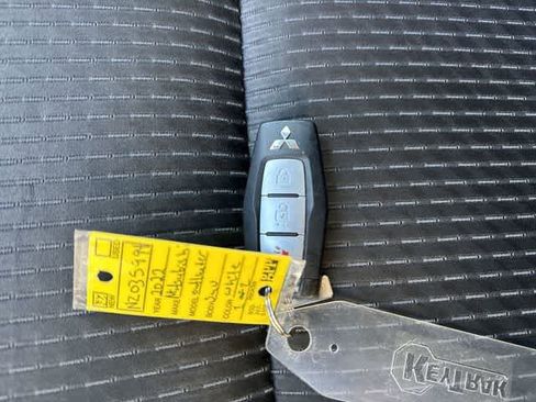 Used 2022 Mitsubishi Outlander ES AWD/4WD image 29