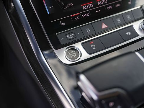 Used 2024 Audi Q7 2.0T Premium Plus AWD/4WD image 19
