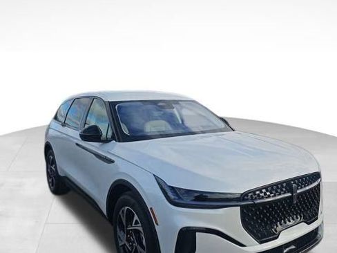 New 2026 Lincoln Nautilus Premier w/ Jet Appearance Package image 4