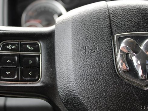 Used 2018 RAM 1500 Big Horn image 18