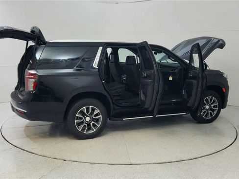 Used 2023 Chevrolet Tahoe LT w/ LT Signature Package AWD/4WD image 42