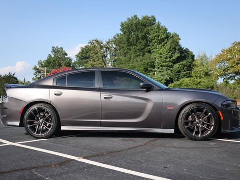 Used 2020 Dodge Charger Scat Pack w/ Plus Group RWD image 6