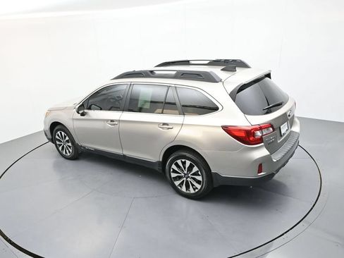 Used 2017 Subaru Outback 3.6R Limited AWD/4WD image 28