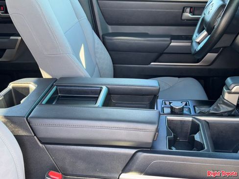 Used 2025 Toyota Tundra SR5 AWD/4WD image 12