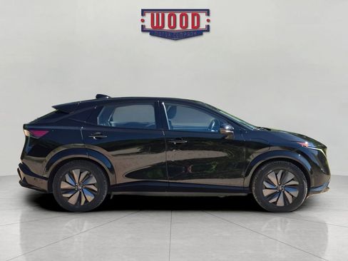 Used 2023 Nissan Ariya AWD/4WD image 2