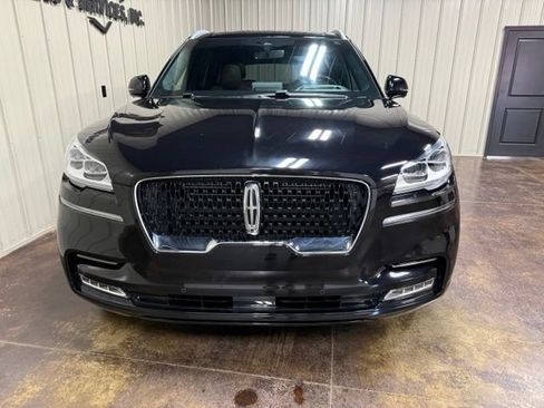 Used 2022 Lincoln Aviator Reserve w/ Equipment Group 201A AWD/4WD image 2