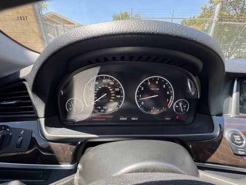 Used 2014 BMW 535i xDrive Sedan AWD/4WD image 22
