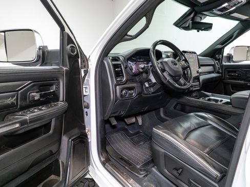 Used 2022 RAM 2500 Limited image 15