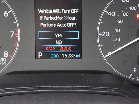 Certified 2025 Toyota Corolla Cross LE w/ Moonroof Package AWD/4WD image 20