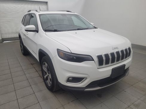 Used 2019 Jeep Cherokee Limited AWD/4WD image 13