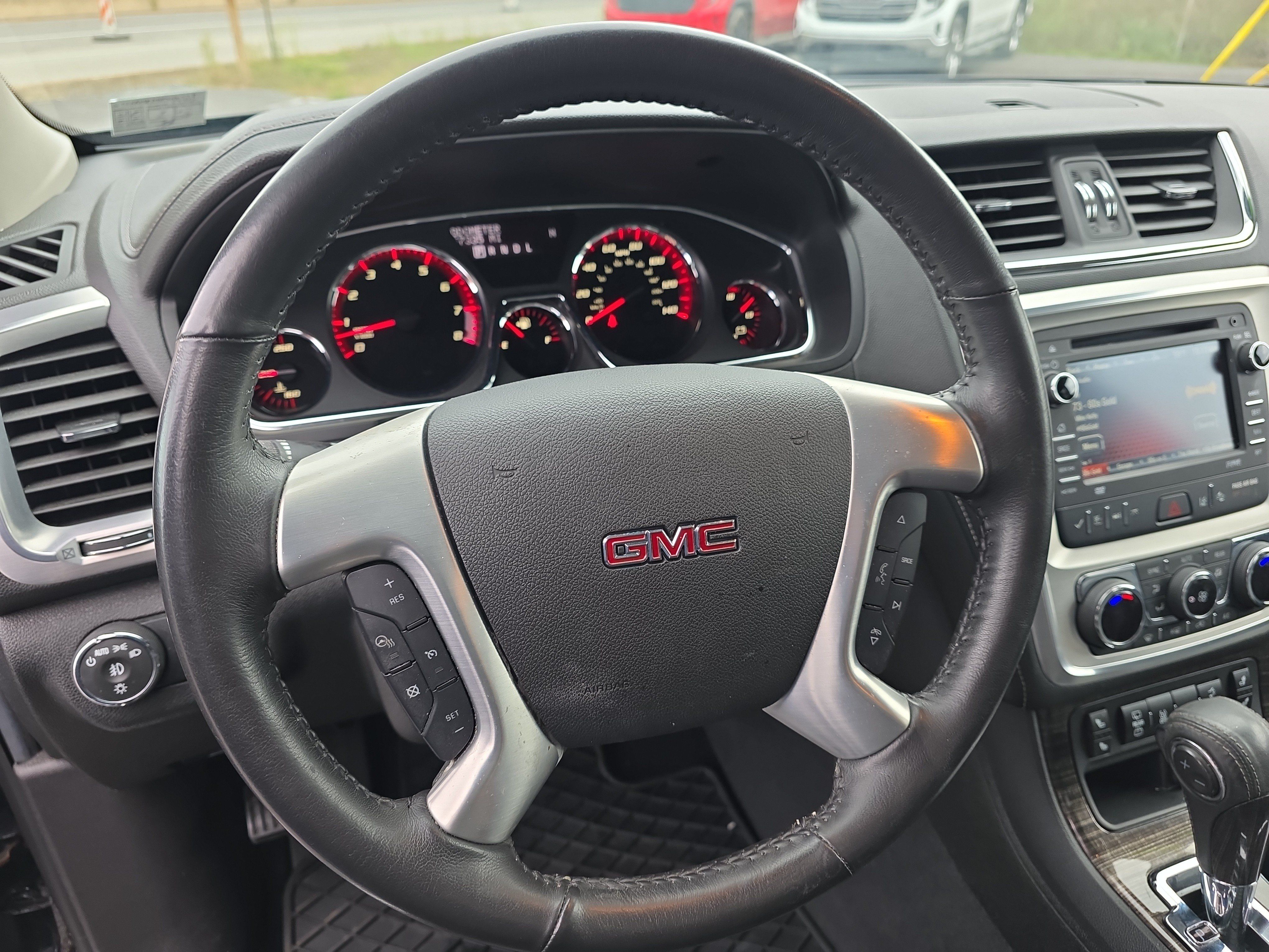 Used 2017 GMC Acadia Limited SLT AWD/4WD image 18