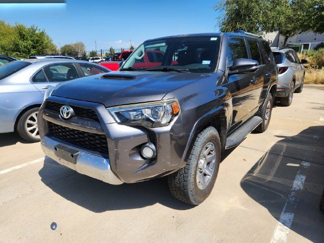 Used 2015 Toyota 4Runner Trail Premium AWD/4WD image 2