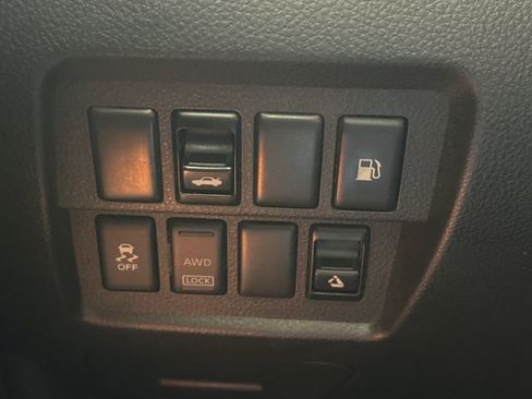 Used 2014 Nissan Murano CrossCabriolet w/ Navigation Package image 30