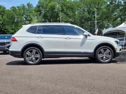 Used 2021 Volkswagen Tiguan SEL w/ 2-Row Tiguan MDO Package AWD/4WD image 4