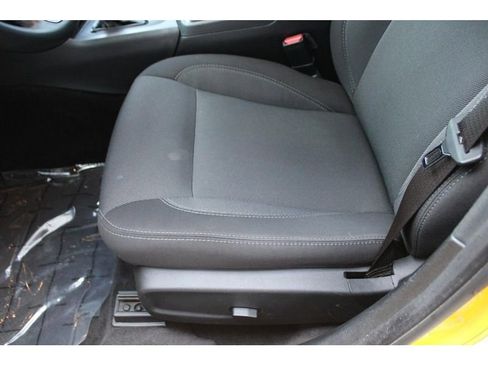 Used 2018 Dodge Charger SXT w/ Blacktop Package image 21