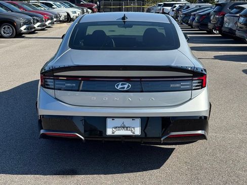 Used 2024 Hyundai Sonata SEL FWD image 10