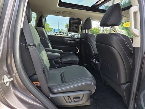 Used 2025 INFINITI QX80 Luxe w/ Cargo Package AWD/4WD image 24
