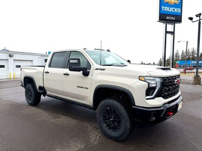 New 2026 Chevrolet Silverado 2500 ZR2 w/ LPO, Dark Essentials Package