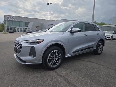 Certified 2025 Audi Q5 Premium Plus w/ Premium Plus