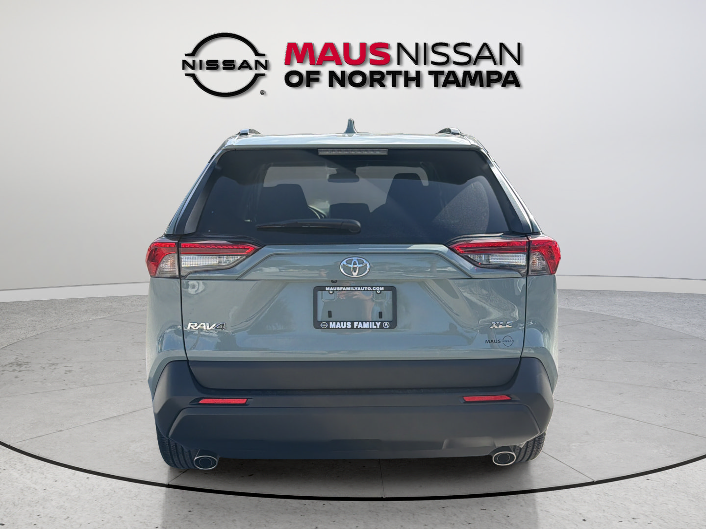 Used 2023 Toyota RAV4 XLE w/ Convenience Package FWD image 9