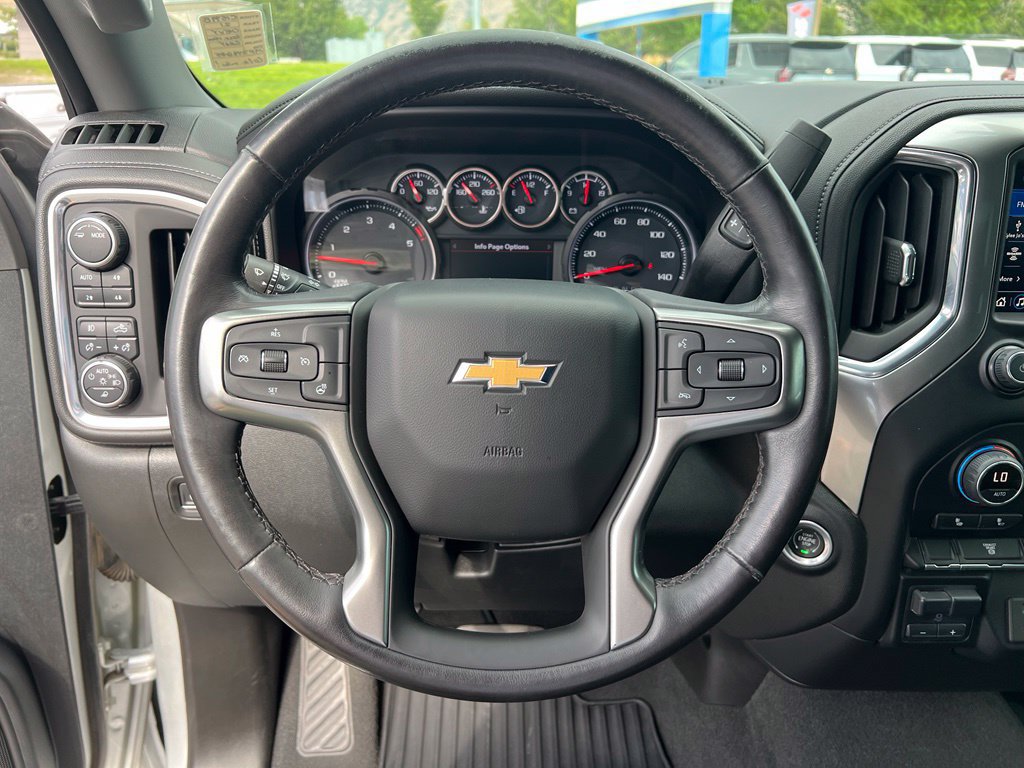 Used 2021 Chevrolet Silverado 2500 LTZ w/ Z71 Off-Road Package AWD/4WD image 31