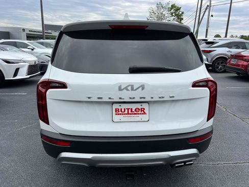Used 2022 Kia Telluride S FWD image 7