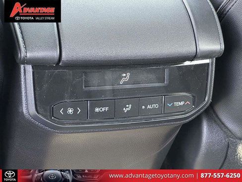 Certified 2026 Toyota Highlander XSE AWD/4WD image 15