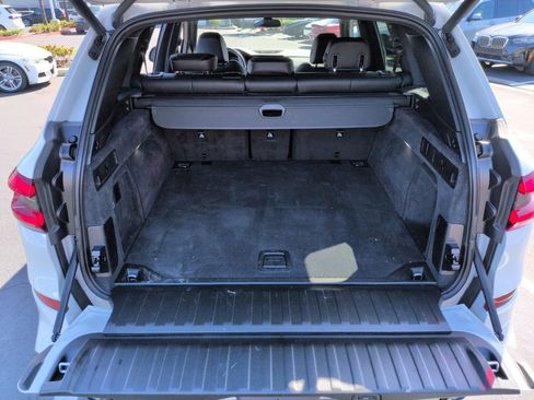Used 2023 BMW X5 sDrive40i w/ M Sport Package RWD image 31