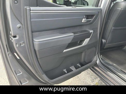 Used 2023 Toyota Tundra Platinum AWD/4WD image 20