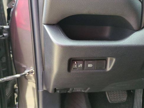 Certified 2021 Toyota RAV4 LE FWD image 13