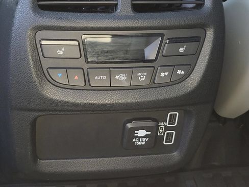 Used 2021 Honda Passport Elite image 16