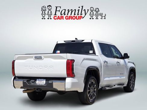 Used 2022 Toyota Tundra Limited w/ Power Package image 4