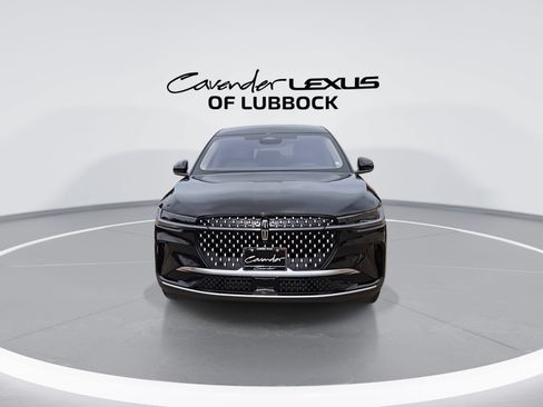 Used 2025 Lincoln Nautilus Premier AWD/4WD image 3
