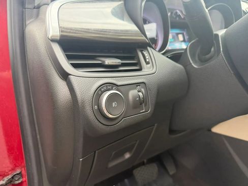 Used 2019 Buick Envision Essence image 15