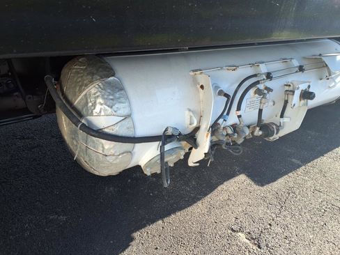 Used 2019 Ford F550 2WD Regular Cab Super Duty image 18