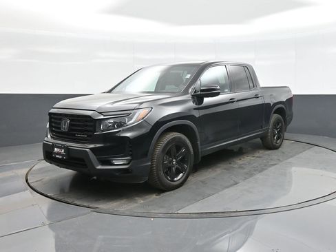 Used 2023 Honda Ridgeline Black Edition image 3
