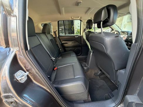 Used 2014 Jeep Compass Latitude AWD/4WD image 31