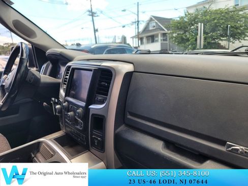 Used 2018 RAM 1500 Big Horn AWD/4WD image 16