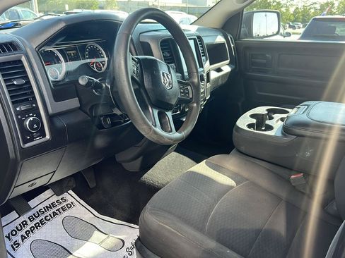 Used 2019 RAM 1500 Express w/ Wheel & Sound Group AWD/4WD image 15