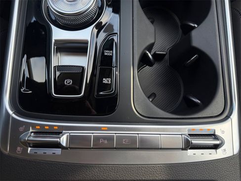 New 2026 Kia Carnival SX w/ SX Dark Edition Package image 30