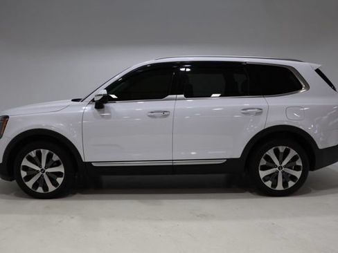 Used 2022 Kia Telluride S AWD/4WD image 4