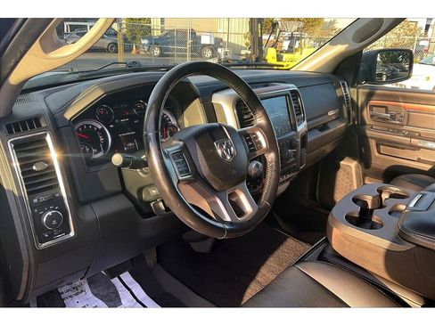 Used 2018 RAM 1500 Laramie image 14