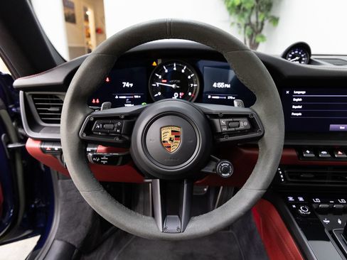 Used 2022 Porsche 911 Carrera GTS RWD image 16