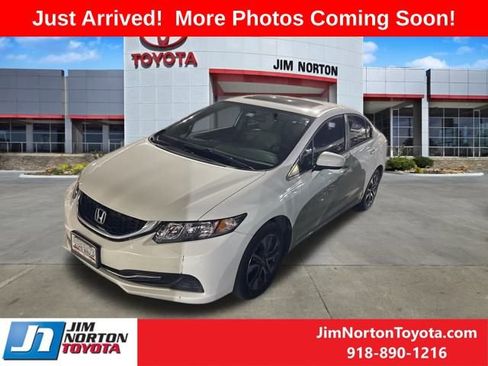 Used 2015 Honda Civic EX image 2