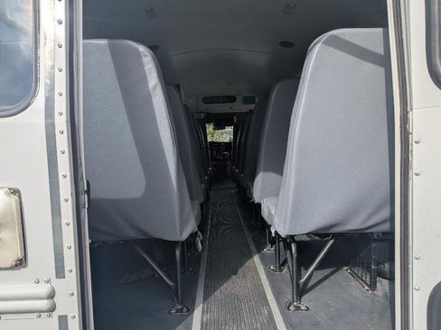 Used 2014 Chevrolet Express 4500 w/ School Bus Package image 16